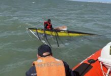 PREFECTURA RESCATÓ A UN WINDSURFISTA QUE NO PODÍA REGRESAR A LA COSTA EN MAR DEL PLATA