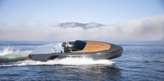 FRAUSCHER 797 SPECTRE: UNA DE LAS NOVEDADES QUE LLEGA AL SALÓN NÁUTICO DE GÉNOVA