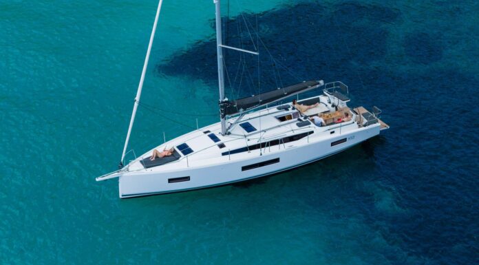 JEANNEAU SUN ODYSSEY 455: UNA NUEVA GENERACIÓN DE VELEROS DE CRUCERO