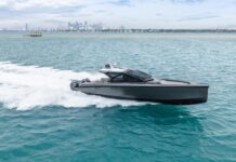 WALLYPOWER560X: POTENCIA Y DISEÑO WALLY EN SU ESTRENO EN GÉNOVA