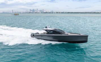 WALLYPOWER560X: POTENCIA Y DISEÑO WALLY EN SU ESTRENO EN GÉNOVA