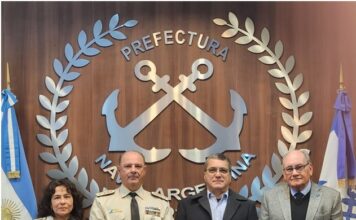 PREFECTURA FORTALECE EL VÍNCULO CON LA COMUNIDAD NÁUTICA DEPORTIVA