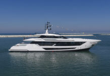 CUSTOM LINE SAETTA 128’: EL NUEVO SUPERYATE DE 39,8 METROS DEL GRUPO FERRETTI