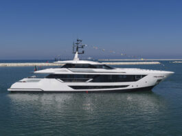 CUSTOM LINE SAETTA 128’: EL NUEVO SUPERYATE DE 39,8 METROS DEL GRUPO FERRETTI