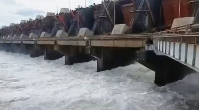 CRECE EL RÍO PARANÁ: YACYRETÁ AUMENTÓ LAS DESCARGAS Y HAY ALERTA EN LA COSTA CORRENTINA